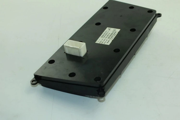 PANEL NAWIEWU NISSAN ALMERA N16(2000-2006) 1.5 DCI CSW-8250D