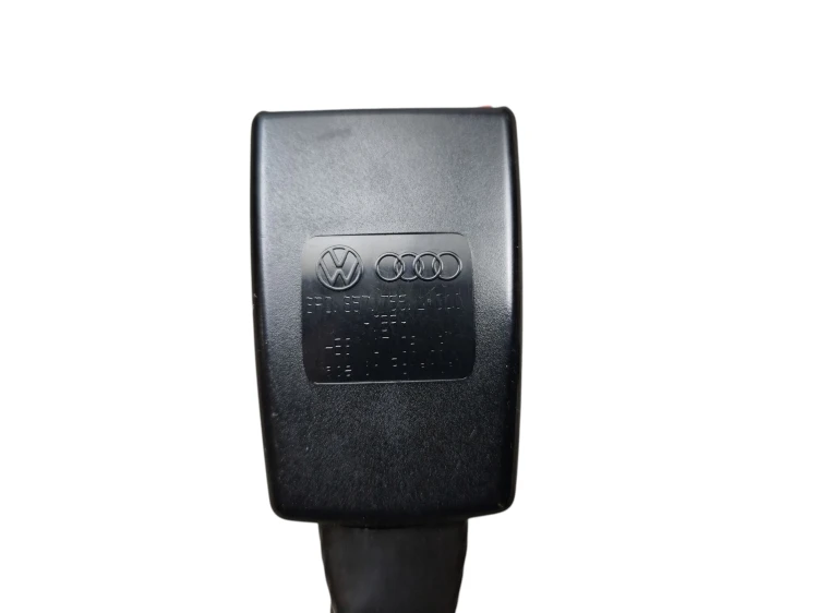 ZAPINKA PASA PRAWY PRZÓD AUDI Q3 I 8U (2011-2014) 2.0 TDI 140KM 8R0857755L