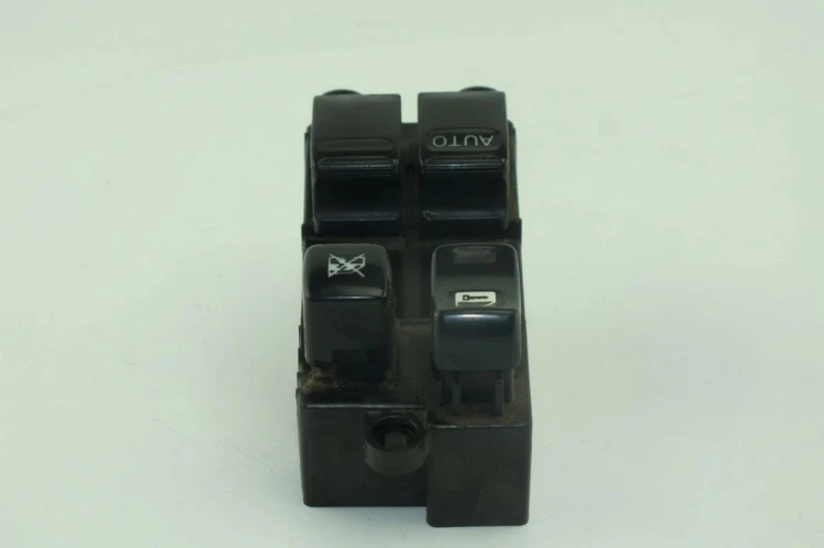 PANEL STEROWANIA SZYB NISSAN ALMERA N16(2000-2006) 1.8 16V