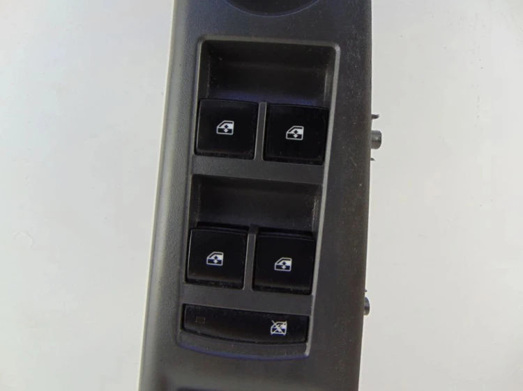 PANEL STEROWANIA SZYB CHEVROLET CRUZE 2.0VCDI