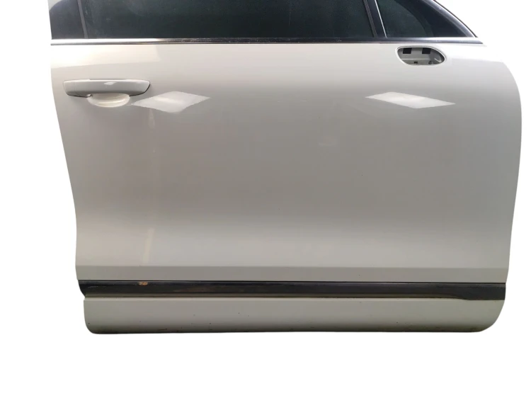 DRZWI PRAWY PRZÓD VOLKSWAGEN TOUAREG II 7P (2010-2014) 3.0 V6 TDI 245KM