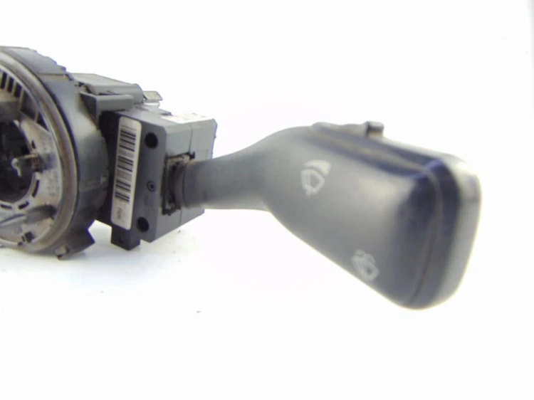 PRZEŁĄCZNIK ZESPOLONY VOLKSWAGEN PASSAT B5 1.9TDI 4B0953503E