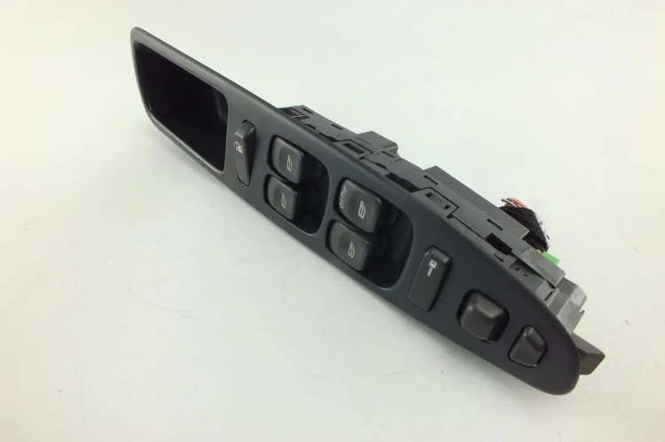 PANEL STEROWANIA SZYB VOLVO V40 I (1995-2004)