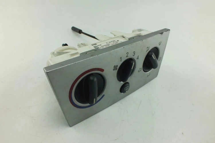 PANEL NAWIEWU OPEL MERIVA (2002-2010) 1.4 16V