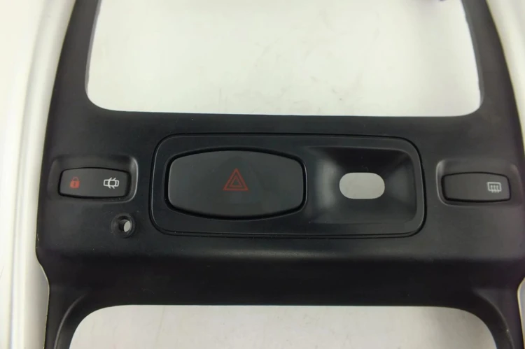 PANEL ŚRODKOWY DACIA DUSTER I (2010-2018) 1.5 DCI