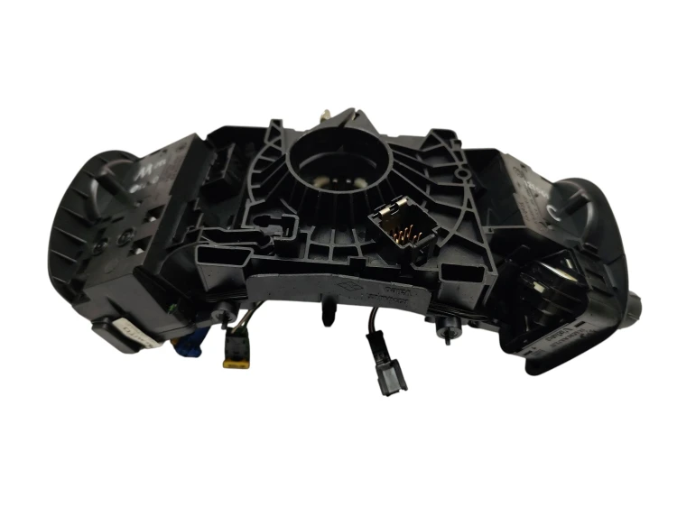 PRZEŁĄCZNIK ZESPOLONY RENAULT SCENIC II (2003-2005) 1.5 DCI 106KM 820012772