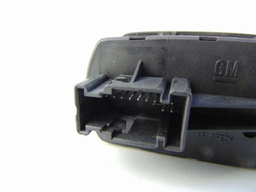 PANEL STEROWANIA SZYB OPEL CORSA D (2006-2011) 1.3 CDTI 75KM 13258521AA