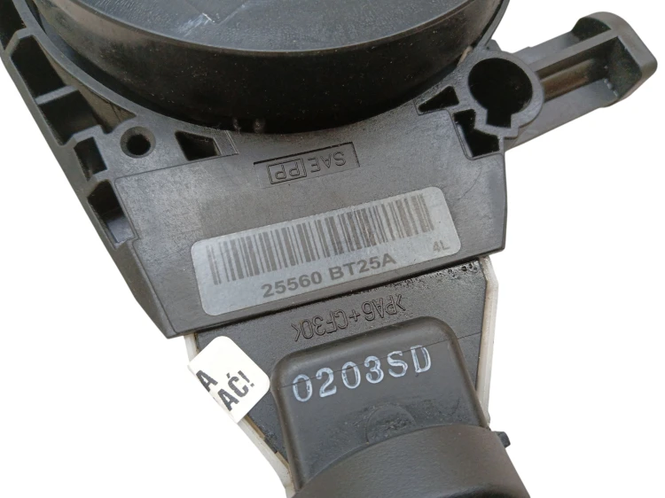 PRZEŁĄCZNIK ZESPOLONY NISSAN QASHQAI+2 J10 LIFT (2009-2013) 2.0 DCI 150KM 2