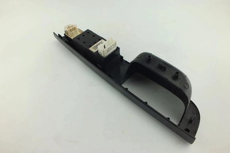 PANEL STEROWANIA SZYB KIA CEED I (2006-2012) 1.4 16V