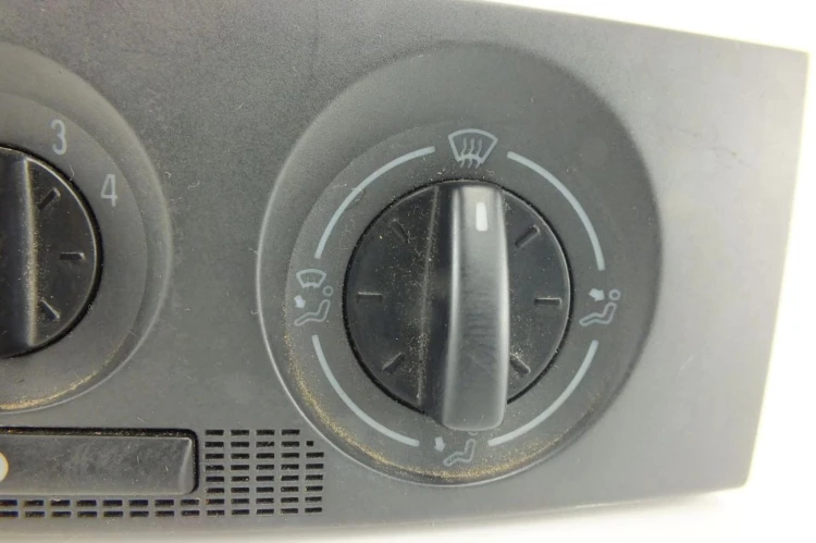 PANEL NAWIEWU SKODA FABIA I 6Y 1.4 mpi