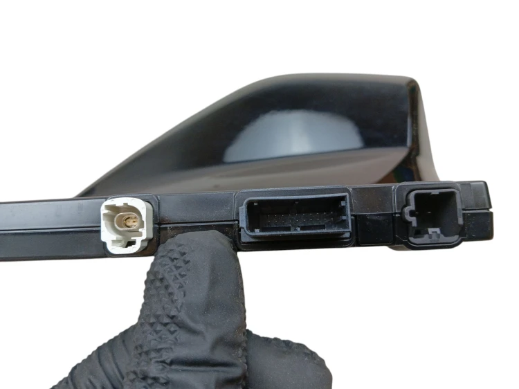 ANTENA PEUGEOT 5008 III (2024-) 213KM 157kW 9872252580