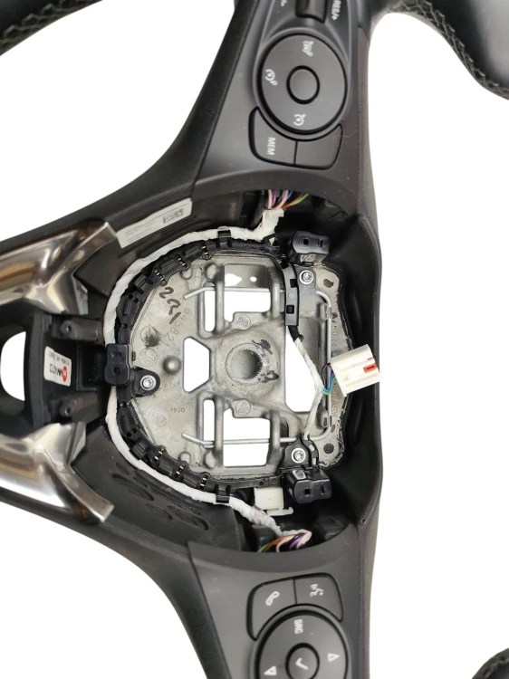 KIEROWNICA OPEL CORSA F LIFT (2023-) 39196701