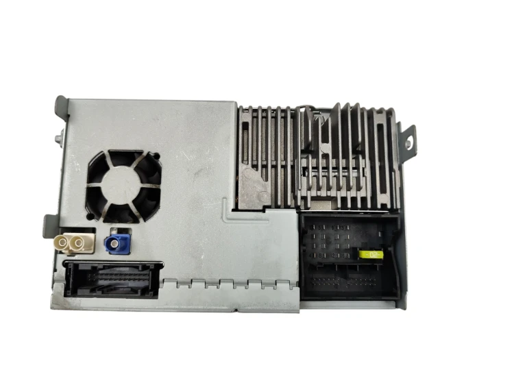RADIO VOLKSWAGEN PASSAT B6 (2005-2010) 2.0 TDI 170KM 1T0035680A