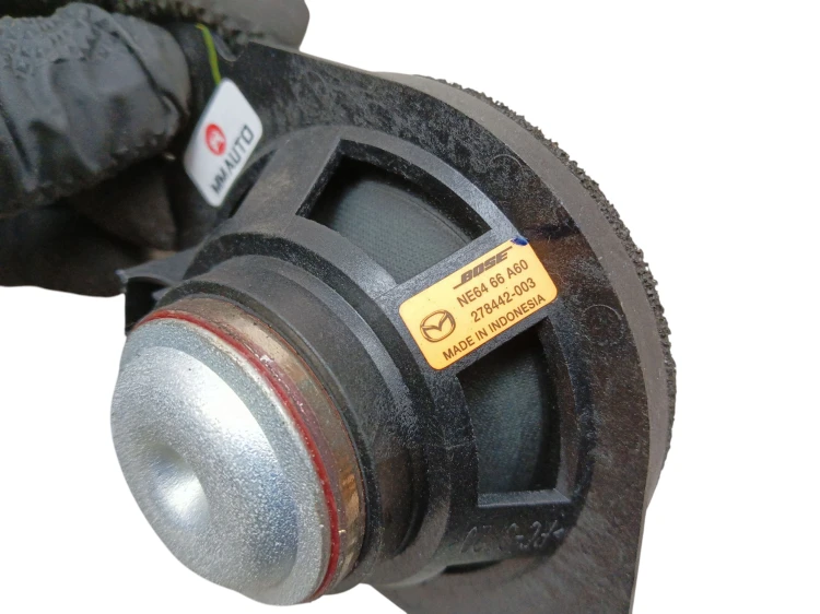 GŁOŚNIK NISKOTONOWY + TWEETER BOSE MAZDA 3 II BL GS1G66960A NE6466A60