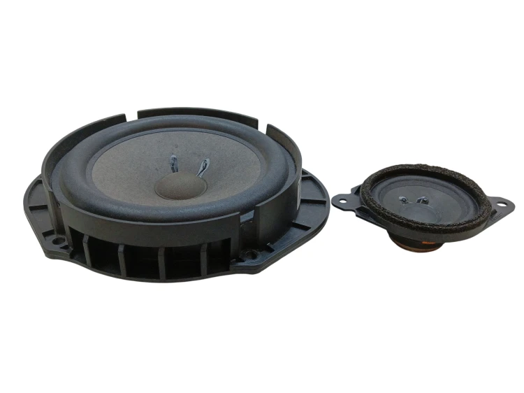 GŁOŚNIK NISKOTONOWY + TWEETER BOSE MAZDA 3 II BL GS1G66960A NE6466A60
