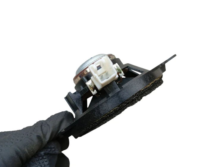 GŁOŚNIK NISKOTONOWY + TWEETER BOSE MAZDA 3 II BL GS1G66960A NE6466A60
