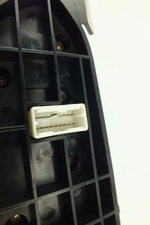 PANEL KLIMATYZACJI NISSAN PRIMERA P12 1.8 16V 28395AV610