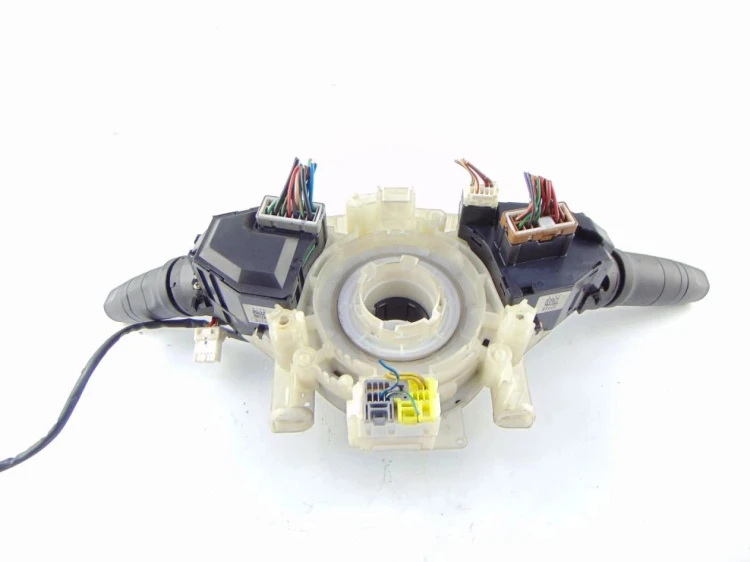 PRZEŁĄCZNIK ZESPOLONY NISSAN PRIMERA P12 1.9 DCI 25560 AV665