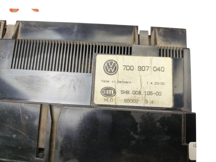 PANEL KLIMATYZACJI VOLKSWAGEN CARAVELLE LIFT 2.5 TDI 102KM 7D0907040