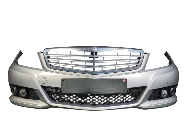 ZDERZAK PRZÓD MERCEDES C W204 LIFT (2011-2014) 2.2 CDI 120KM