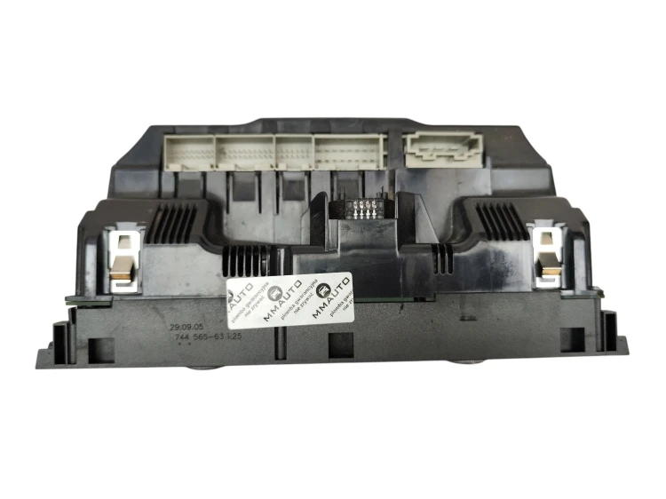 PANEL KLIMATYZACJI AUDI A6 C6 (2004-2008) 2.4 V6 177KM 4F1820043S