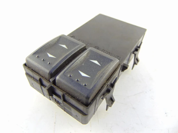 PANEL STEROWANIA SZYB FORD MONDEO MK3 (2001-2007) 1S7T14A132