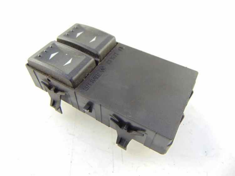PANEL STEROWANIA SZYB FORD MONDEO MK3 (2001-2007) 1S7T14A132