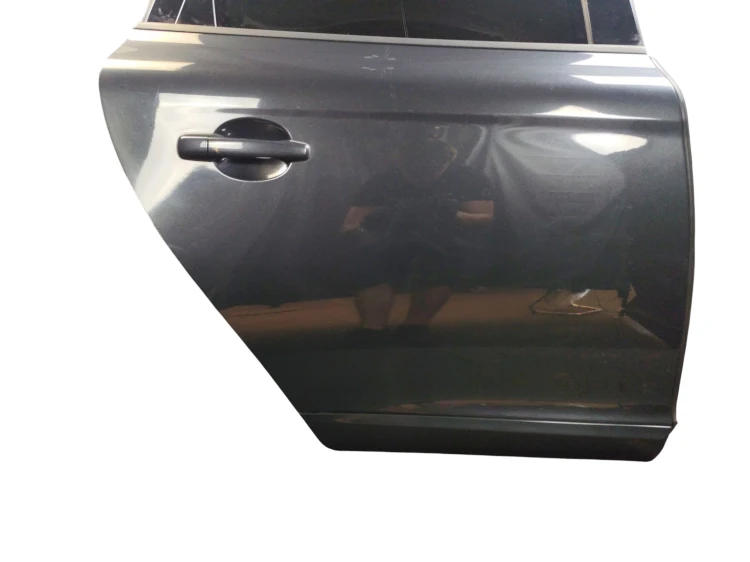 DRZWI PRAWY TYŁ VOLVO XC60 I LIFT (2013-2017) 2.0 D3 150KM