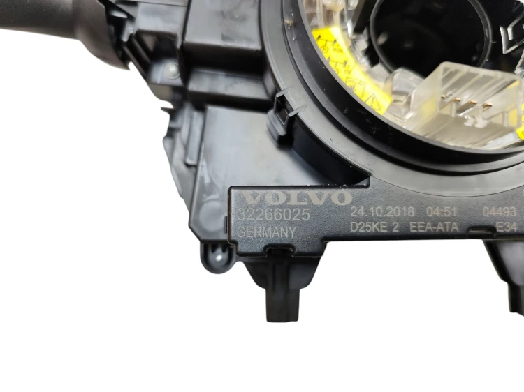 PRZEŁĄCZNIK ZESPOLONY VOLVO V90 (2016-2020) 2.0 D4 190KM 32266025
