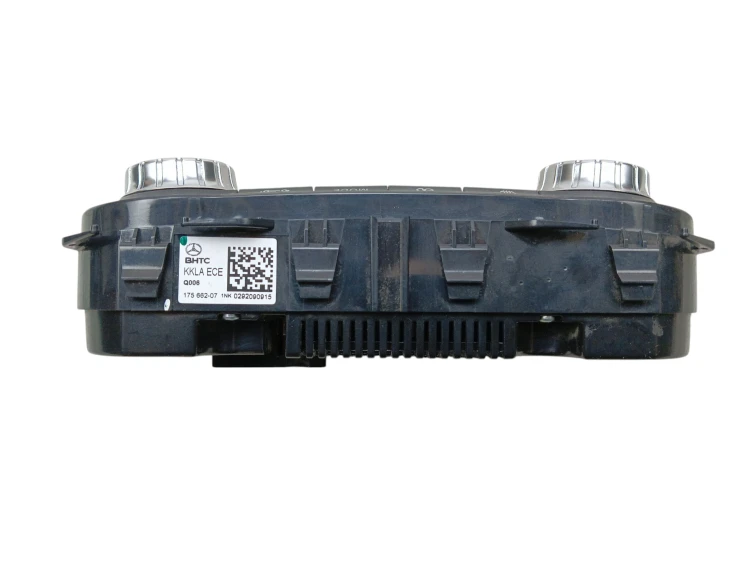 PANEL KLIMATYZACJI MERCEDES CLA W117 (2015-2017) 2.2 CDI 136KM A2469008415