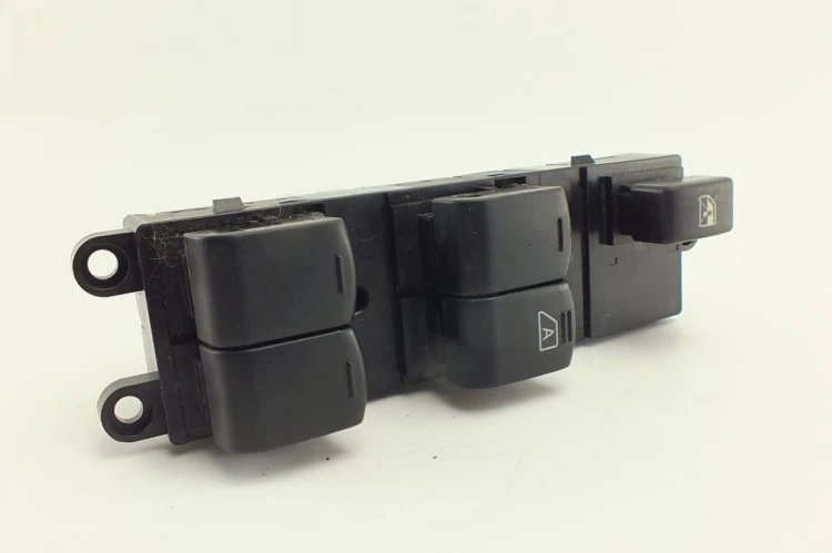 PANEL STEROWANIA SZYB NISSAN QASHQAI LIFT (2009-2013) 1.5 dci 25401BR00A