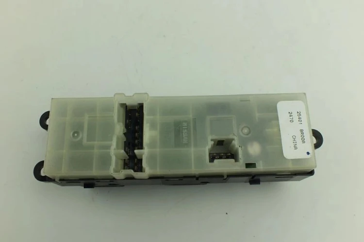 PANEL STEROWANIA SZYB NISSAN QASHQAI LIFT (2009-2013) 1.5 dci 25401BR00A