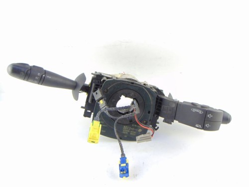PRZEŁĄCZNIK ZESPOLONY RENAULT LAGUNA II LIFT (2005-2007) 2.0 16V 8200004642