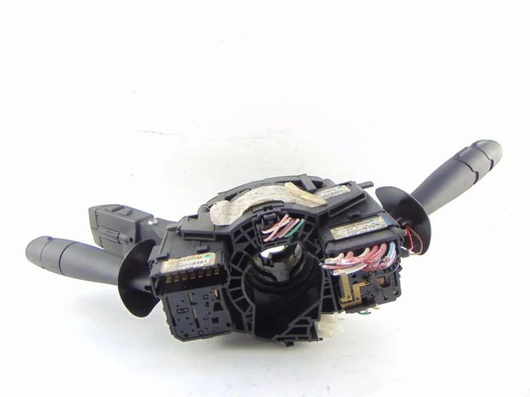 PRZEŁĄCZNIK ZESPOLONY RENAULT LAGUNA II LIFT (2005-2007) 2.0 16V 8200004642