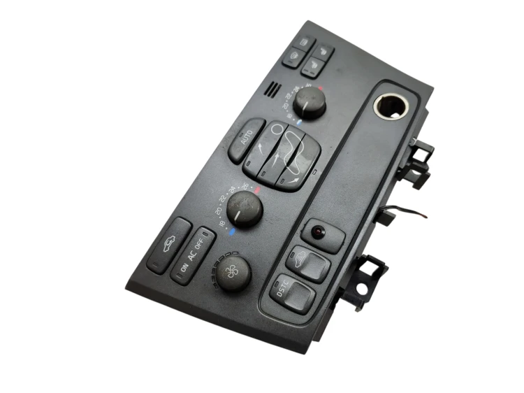 PANEL KLIMATYZACJI VOLVO V70 II (2000-2005) 2.4 T 200KM