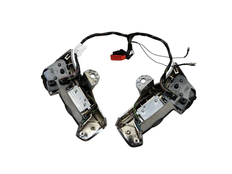 PRZYCISKI MULTIFUNKCJI TEMPOMATU FORD MONDEO MK4 (2007-2010) 2.0 TDCI 136KM