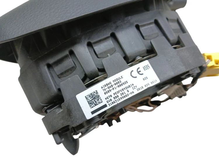 PODUSZKA KIEROWCY SKODA FABIA III (2014-2018) 1.4 TDI 105KM 6V0880201Q