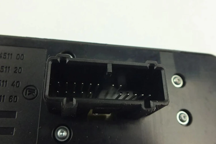 PANEL STEROWANIA SZYB VOLVO S40 II (2004-2012) 2.0 D
