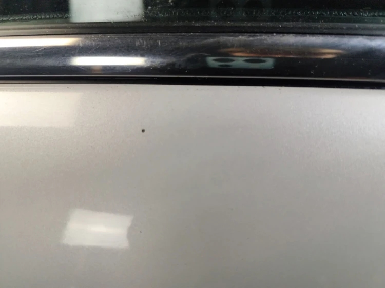 DRZWI LEWY PRZÓD MINI COOPER F56 LAK: WHITE SILVER METALLIC (A62) (13-17)