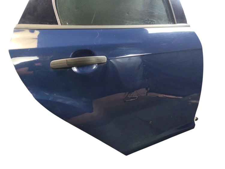 DRZWI PRAWY TYŁ FORD FOCUS MK3 (2010-2014) KOMBI KOD LAKIERU RB