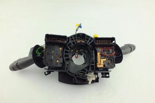 PRZEŁĄCZNIK ZESPOLONY RENAULT LAGUNA II LIFT (2005-2007) 2.0 16V 8200004642