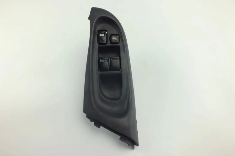 PANEL STEROWANIA SZYB NISSAN ALMERA N16(2000-2006) 1.8 16V