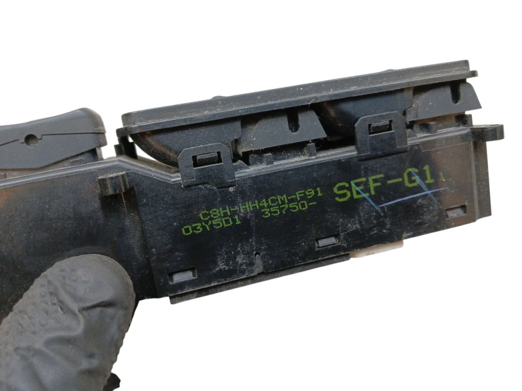 PANEL STEROWANIA SZYB HONDA ACCORD VII LIFT (2005-2008) 2.2 I-CTDI 140KM C8