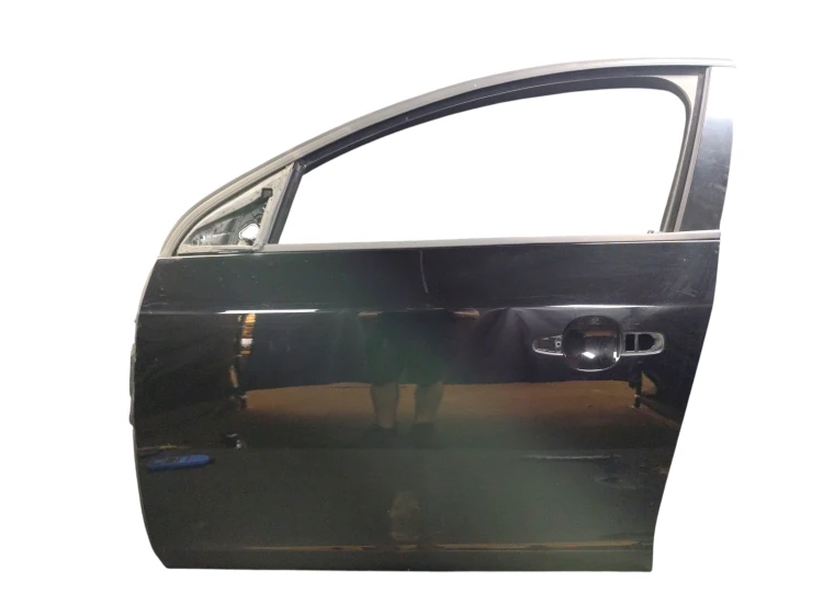 DRZWI LEWY PRZÓD VOLVO V60 I (2010-2013) 2.0 D3 136KM