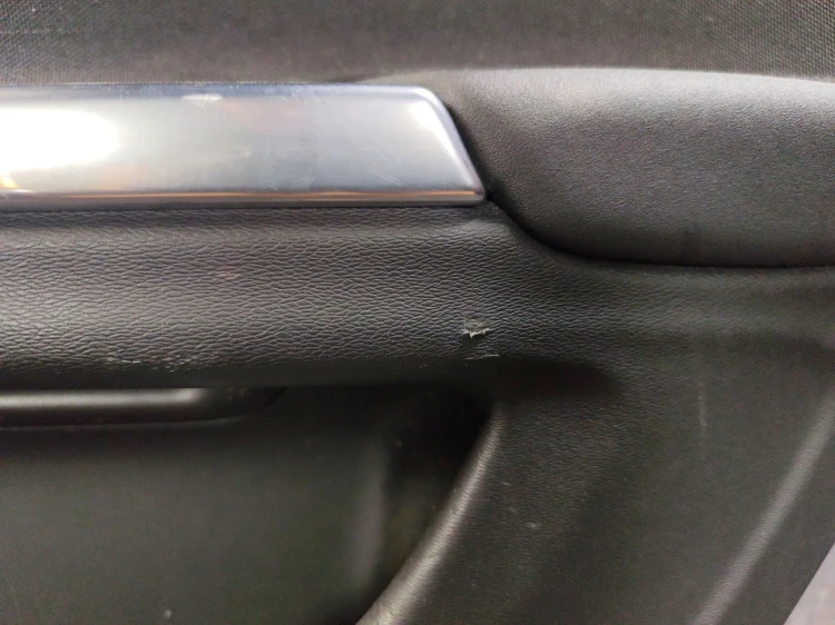 DRZWI PRAWY TYŁ VOLVO V60 I (2010-2013) 2.0 D3 136KM