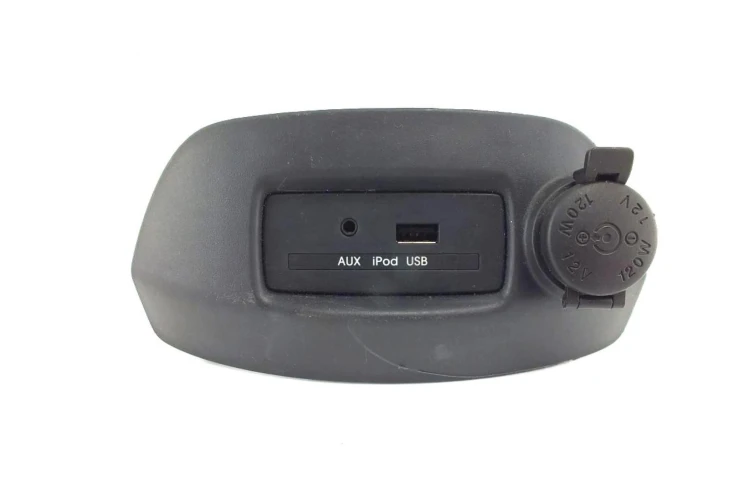GNIAZDO USB AUX KIA SOUL I (2006-2011) 1.6 CRDI 96120-2K000