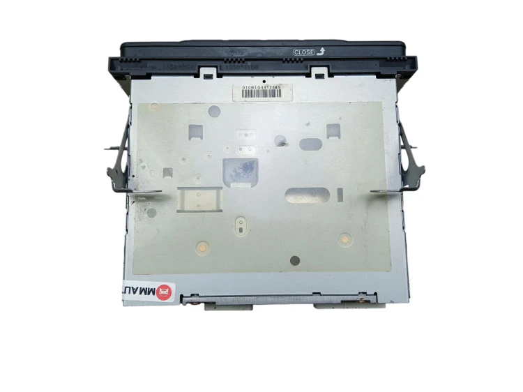 RADIO FABRYCZNE TOYOTA COROLLA VERSO I (2001-2004) 86120-33421