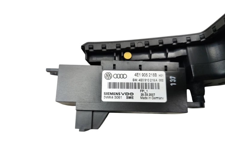 PANEL STEROWANIA MMI AUDI A8 D3 (2002-2005) 4E1919612 4E1905218
