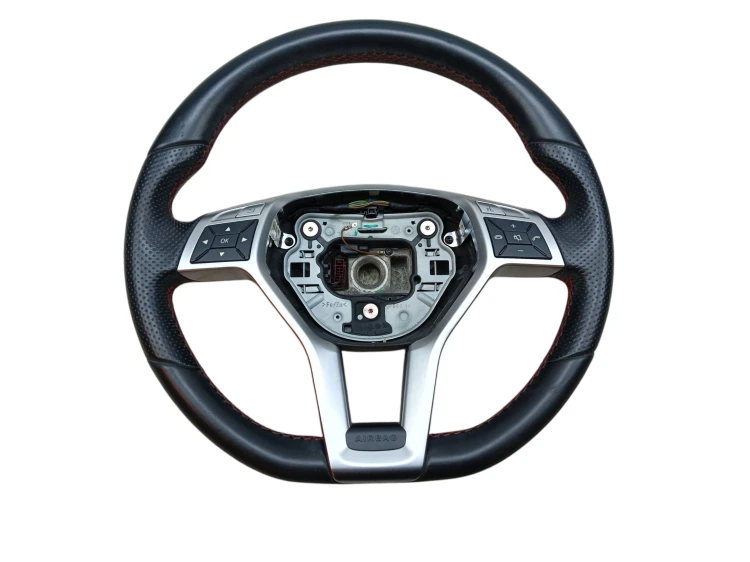 KIEROWNICA MERCEDES A W176 (2012-2015) 1.5 CDI 109KM A1724601603
