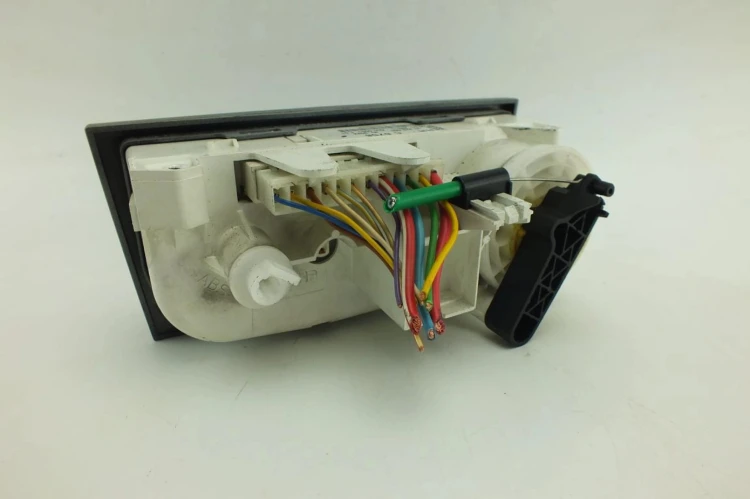 PANEL KLIMATYZACJI OPEL MERIVA (2002-2010) 1.4 16V 93329465